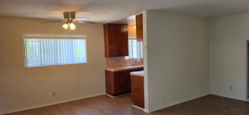 Building Photo - 4043 Don Tomaso Dr