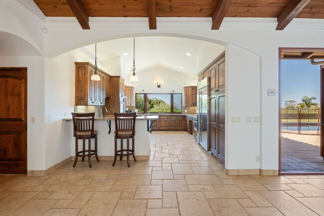 Building Photo - Montecito Property with a View and a Pool ...