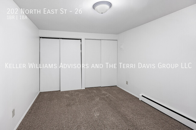 Building Photo - 202 N East St