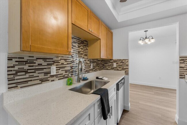 Building Photo - 11566 7th Ln N