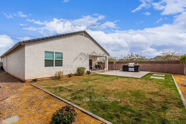 Building Photo - 36728 N Alderney Ct