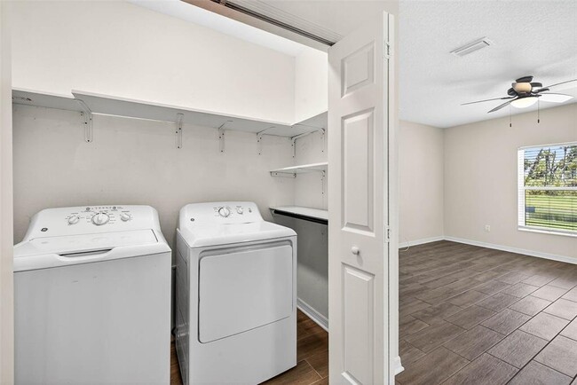 Building Photo - 5413 Badini Wy