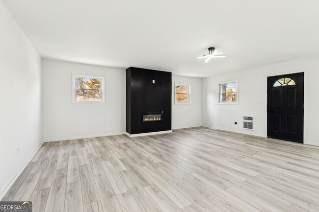 Building Photo - 597 Paper Mill Rd