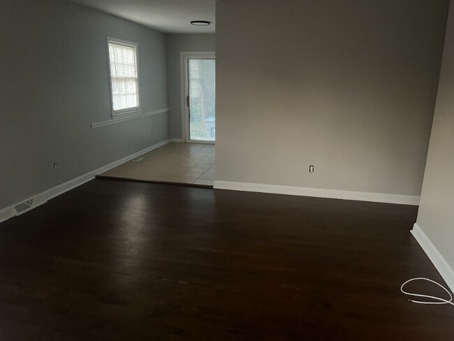 Building Photo - 4201 Donnybrook Pl