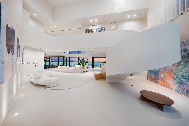 Building Photo - 11400 N Bayshore Dr