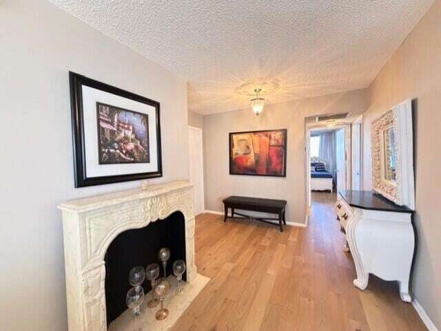 Building Photo - 1180 S Ocean Blvd