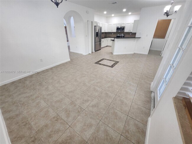 Building Photo - 13973 SW 276th Way