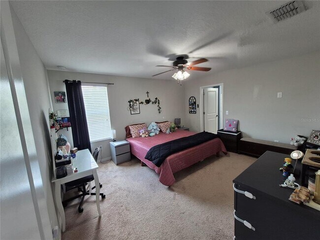 Building Photo - 4914 Reflecting Pond Cir