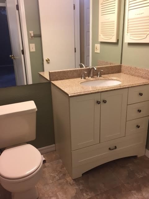 Building Photo - Stone's Throw move in ready!