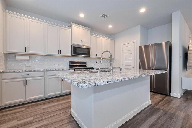 Building Photo - 3115 Planters Peak Dr