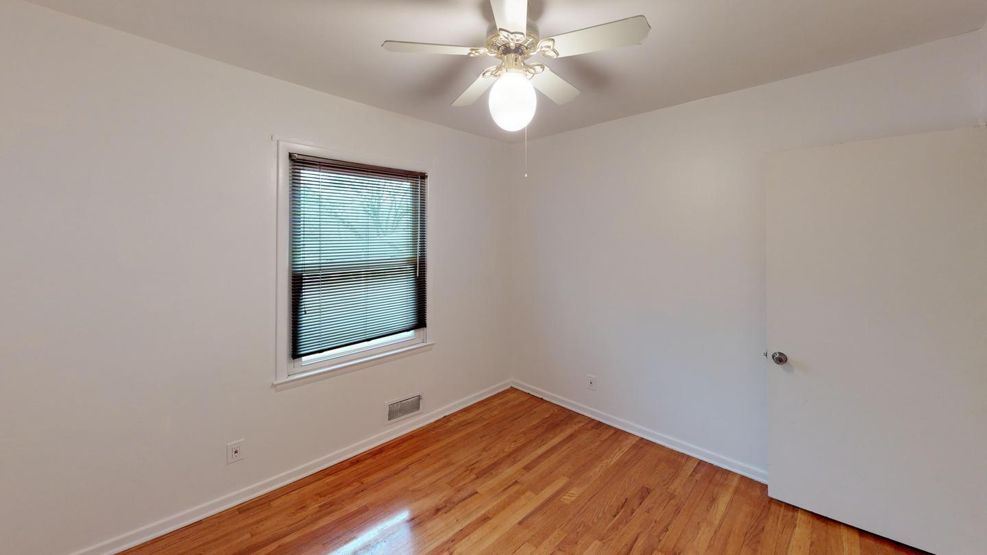 Building Photo - 8806 W 71st Terrace