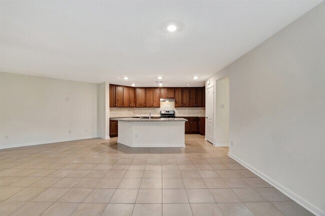 Building Photo - 9403 Castillo Ct