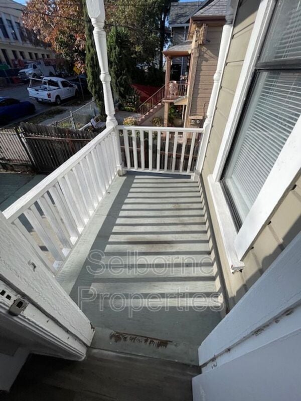 Building Photo - 1946 E 20th St