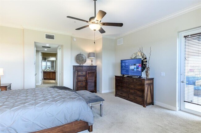 Building Photo - 8581 Amberjack Cir