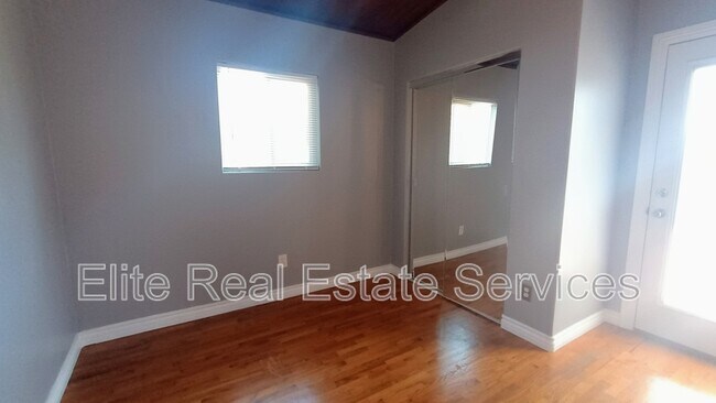 Building Photo - 5138 Savannah St