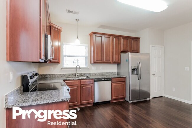 Building Photo - 320 Augustus Lane