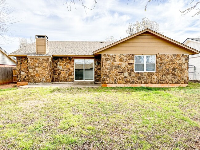 Building Photo - Move in ready! Yukon Home w/ Storm Shelter!