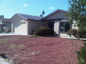 Building Photo - 6008 W Acoma Dr