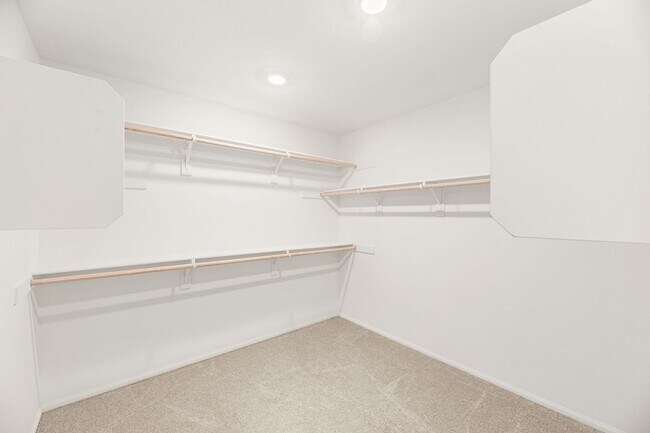 Building Photo - 28357 Cats Claw Dr