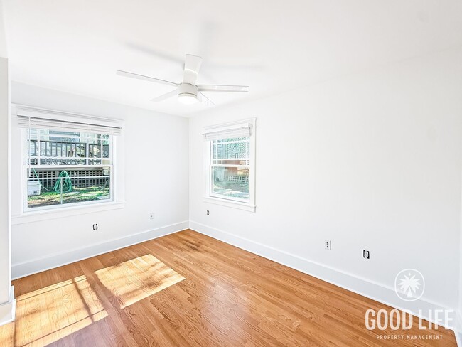 Building Photo - Alabama St