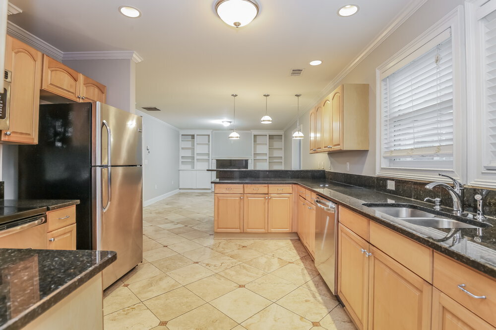 Building Photo - 2685 Hammond Dr