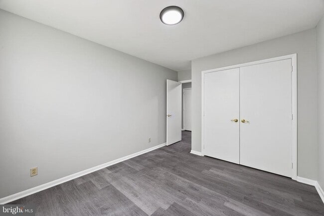 Building Photo - 1221 Kater St