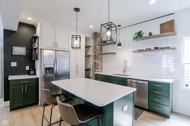 Building Photo - 1306 S East St