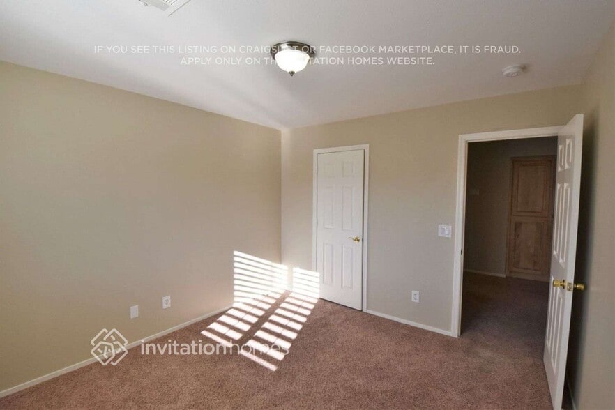 Building Photo - 6108 Golden Harmony St