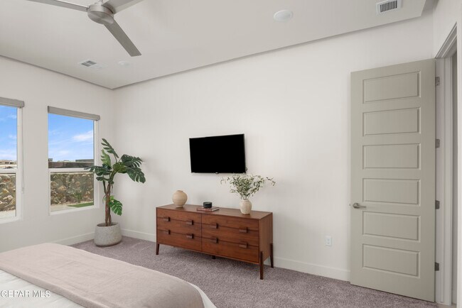 Building Photo - 828 Durham Wy