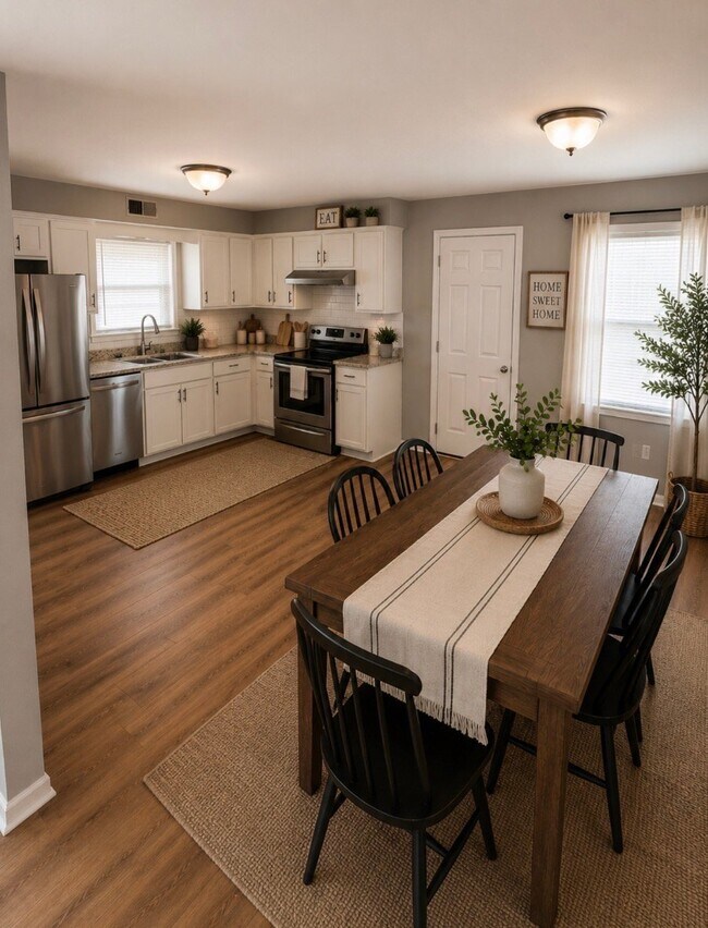Building Photo - 4832 Wellborn Dr