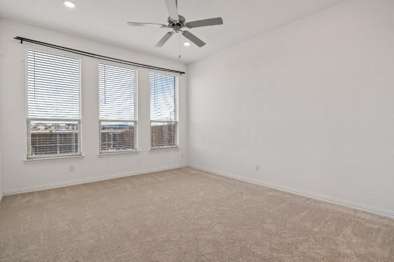 Building Photo - 5216 Timber Pt Dr