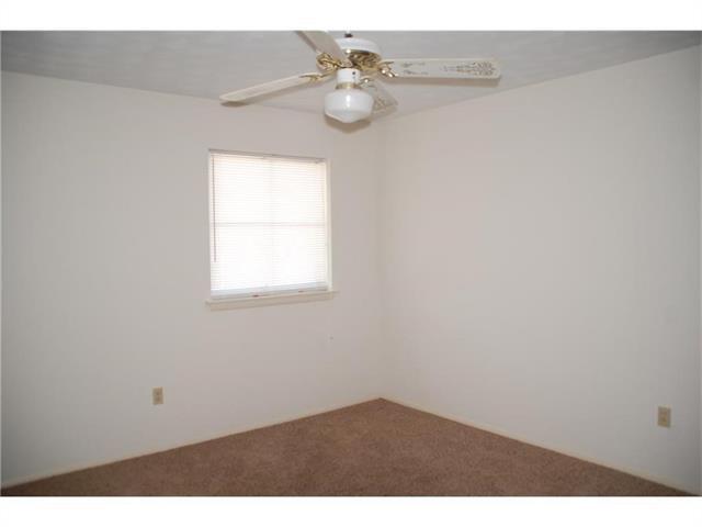 Building Photo - 409 Wilshire Dr