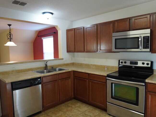 Building Photo - 25307 Colt River