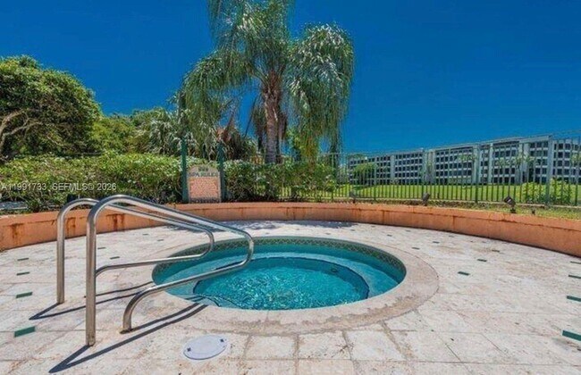 Building Photo - 1780 Palm Cove Blvd