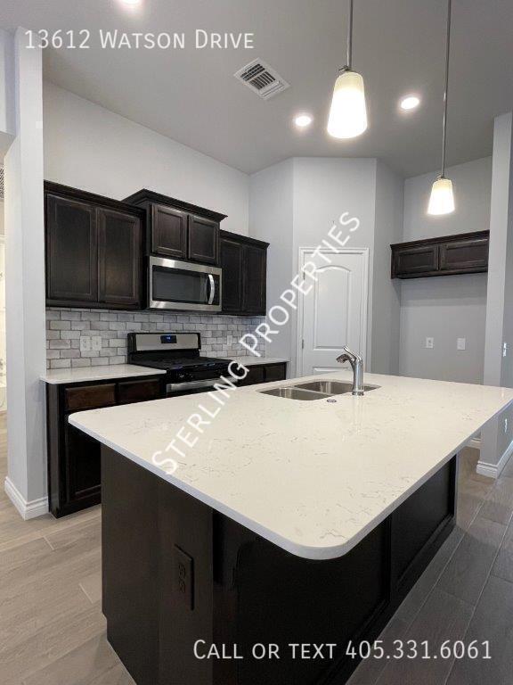 Building Photo - 13612 Watson Dr