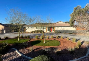 Building Photo - 620 Lacy Ln