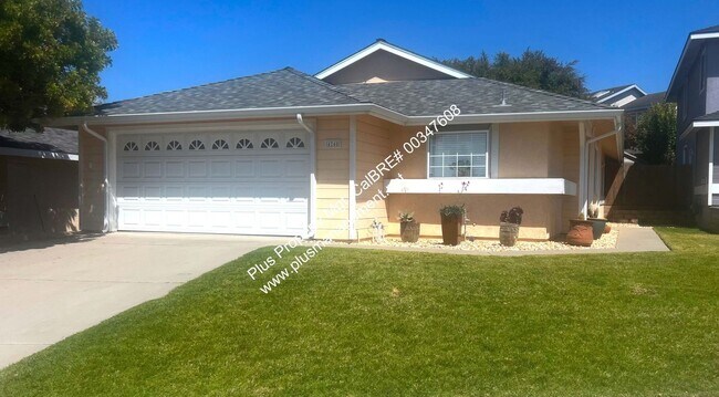 Primary Photo - Orcutt Single Story Home Near Righetti and...