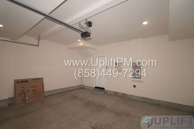 Building Photo - 1952 Infinity Ln