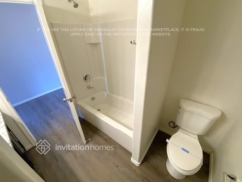 Building Photo - 3019 W Jessica Ln