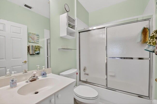 Building Photo - 7910 Laina Ln