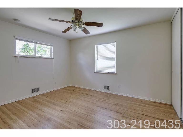 Building Photo - 2800 S Holly Plz