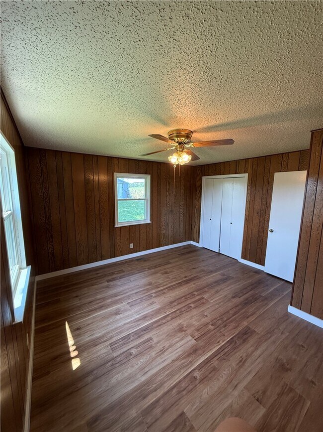 Building Photo - 31297 AR-295