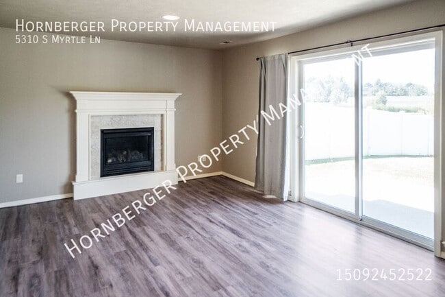 Building Photo - 5310 S Myrtle Ln