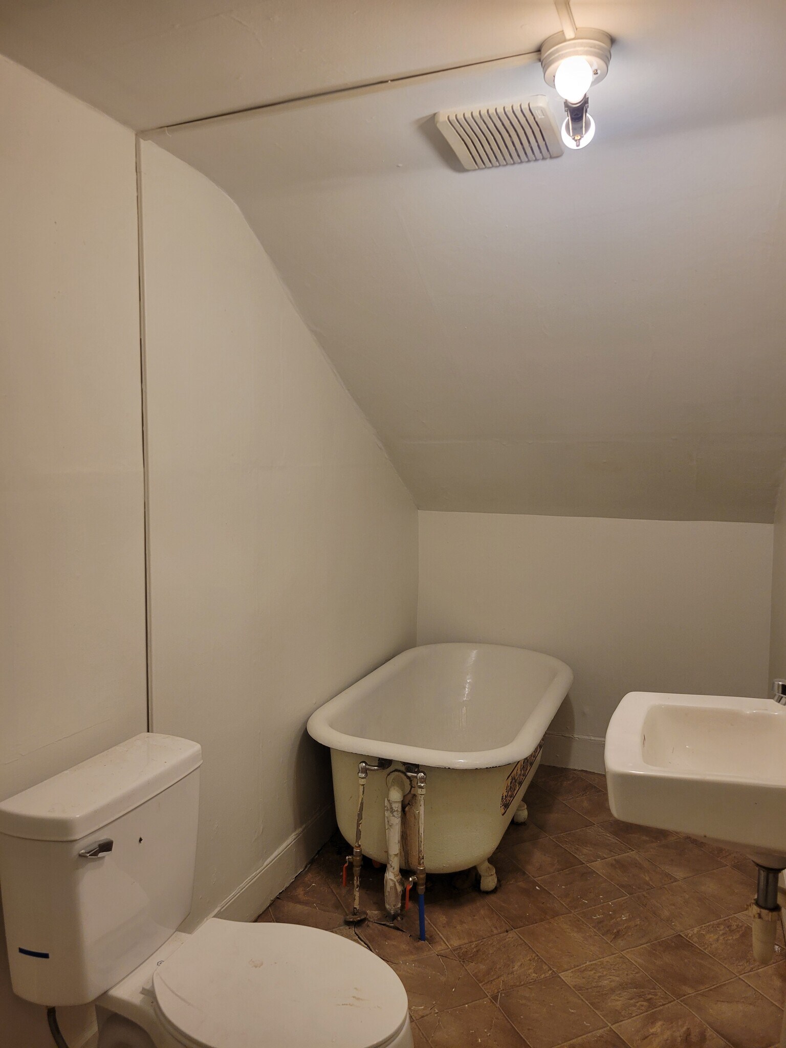 Building Photo - 59 Pearl St