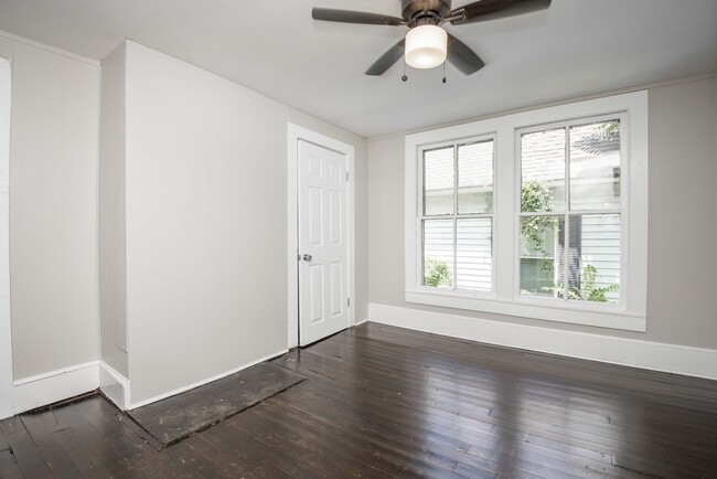 Bedroom - 2208 Lincoln Street