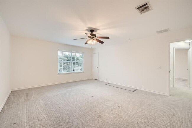 Building Photo - 20840 Silverbell Ln