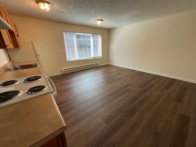 Interior Photo - Ethyle Manor