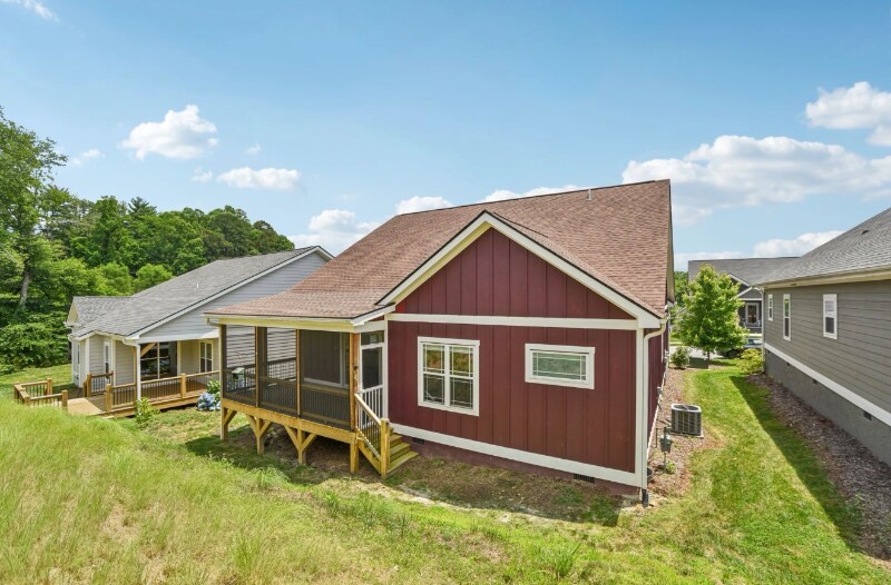 Building Photo - 64 Leyland Cir
