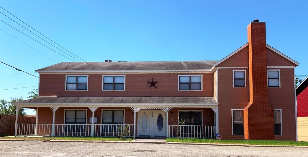 Primary Photo - 4408 Lake Rd
