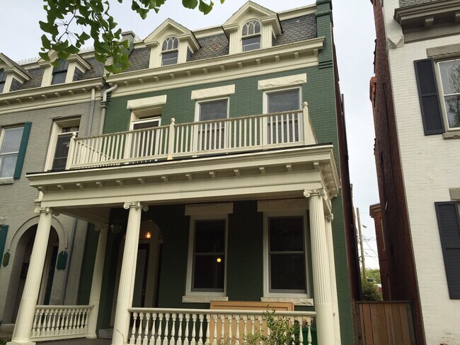 Building Photo - 2213 Floyd Ave.